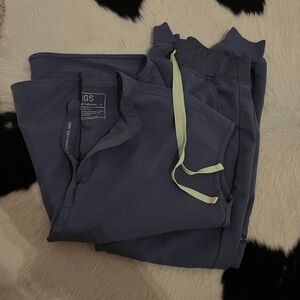 Figs Scrub Set